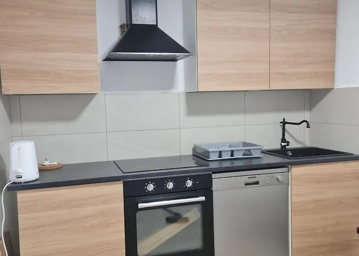 Happy In For 4 Porec